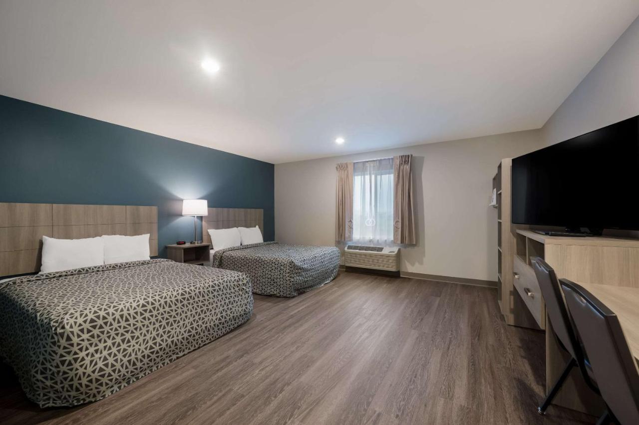 Woodspring Suites Wixom - Novi Exterior photo