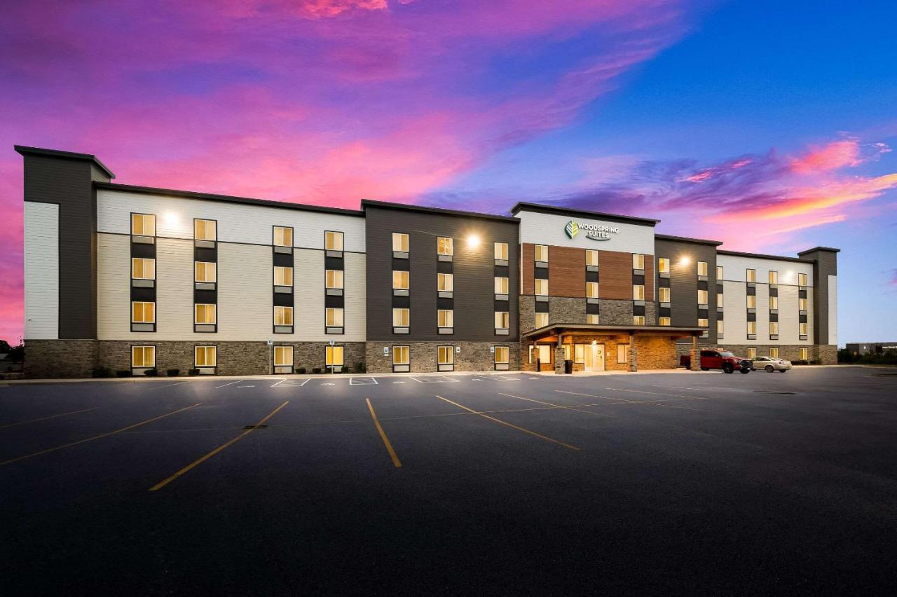 Woodspring Suites Wixom - Novi Exterior photo