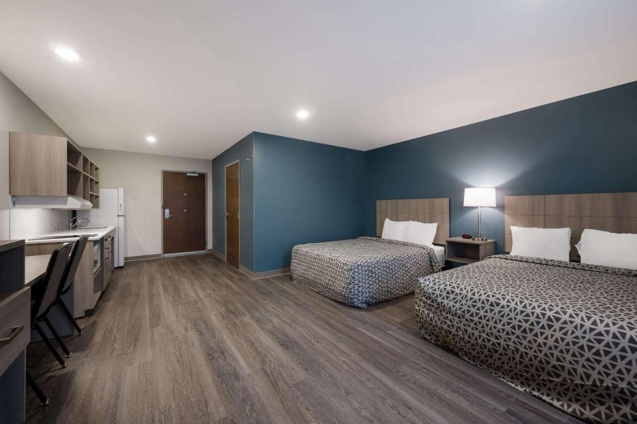 Woodspring Suites Wixom - Novi Exterior photo